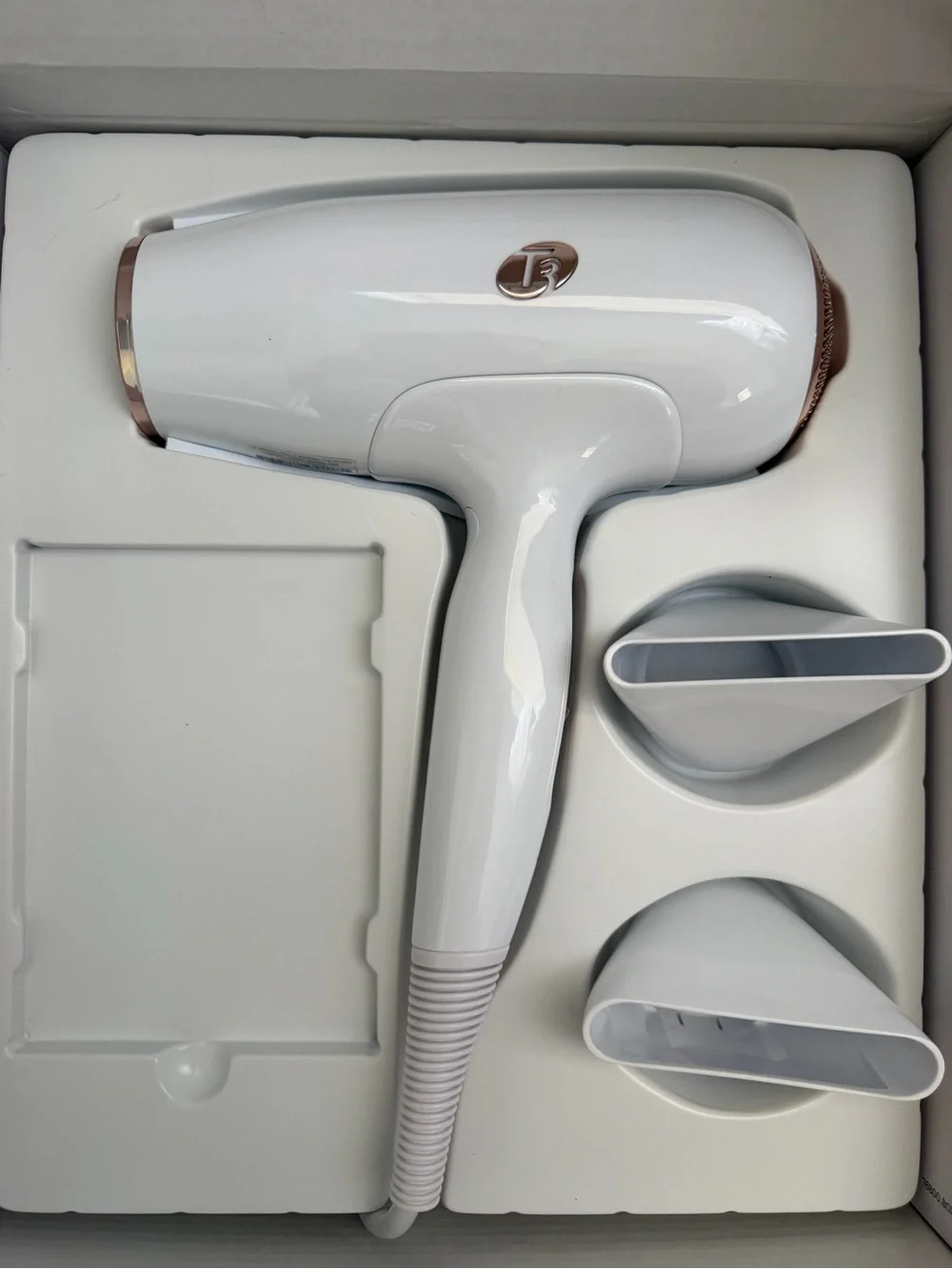 T3 Featherweight 3i blow dryer